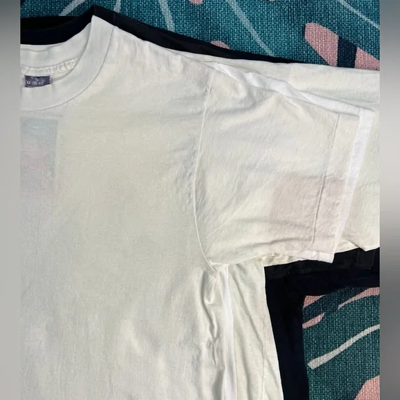 Vintage BVD Off White Plain Basic Classic Crewneck Tshirt - Picture 3 of 11